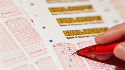wie hoch ist der eurojackpot am freitag|eurojackpot vom 02.12.22.